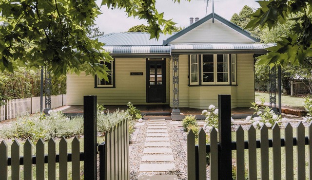 Boonara: 3 bed Luxe cottage and 1-bed Studio in Wentworth Falls