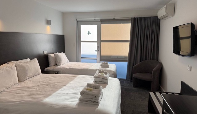 Brighton Hotel Motel