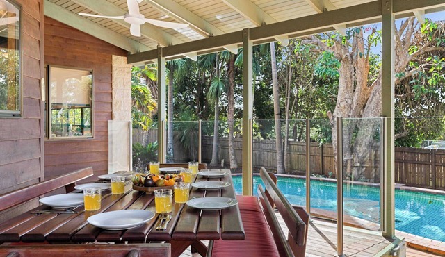 Buderim Rustic Retreat - Pool & Pet Friendly