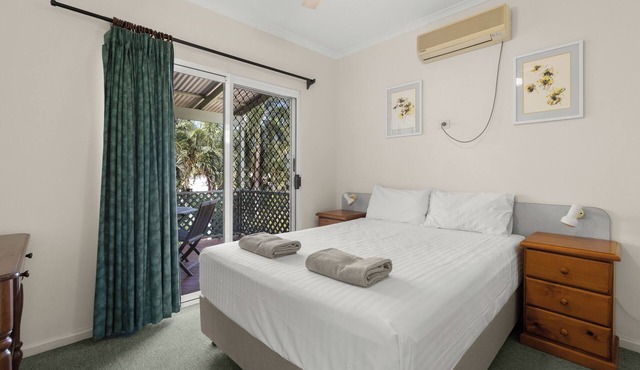 Cable Beachside Villas - 3 Bedroom Standard Villa