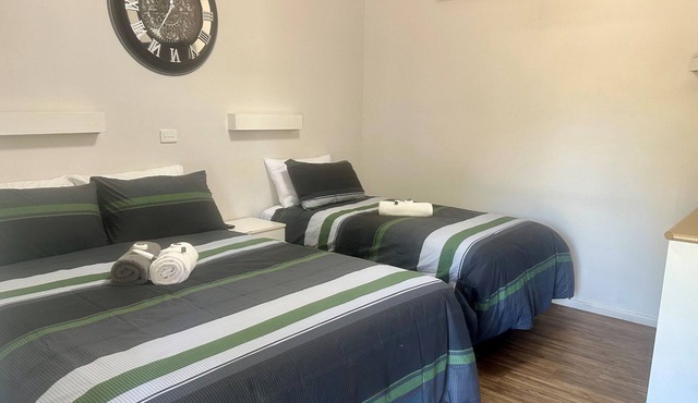 Charleville Cattle Camp Hotel