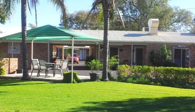 Charleville Waltzing Matilda Motor Inn