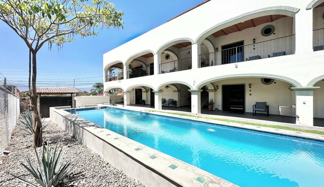 Charming Studio- Outdoor Salt Water Pool in Ajijic in Ajijic