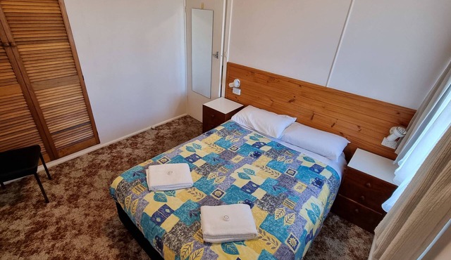 Close to Beach, Harbour Marina, Country Club, Golf Course, Restaurants, Cafes