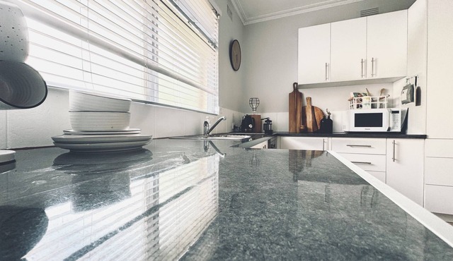 ✔️Close to EVERYTHING - Sprawling Port of Echuca Residence - 9 Guests