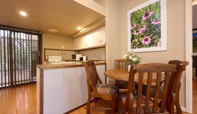 Coastal Haven Studio Near Golf Course