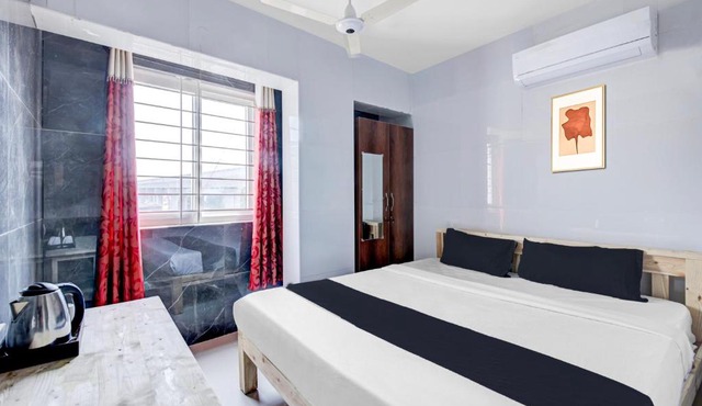 Collection O Sapthagiri Inn