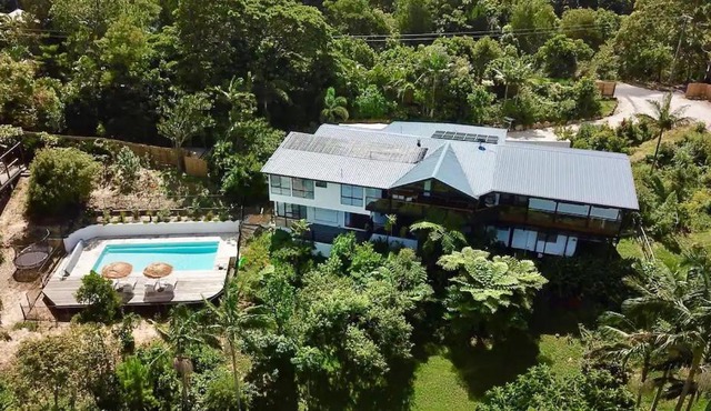 Coral villa