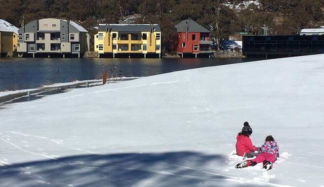 Cosy high country experience in the heart of the Snowy Mountains