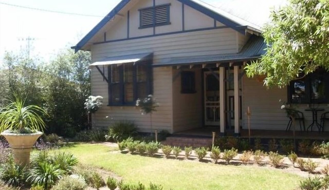 Cranbel House - Californian Bungalow Style