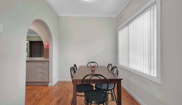 Crossroads Cottage - Close to Zoo, Charming & Cosy