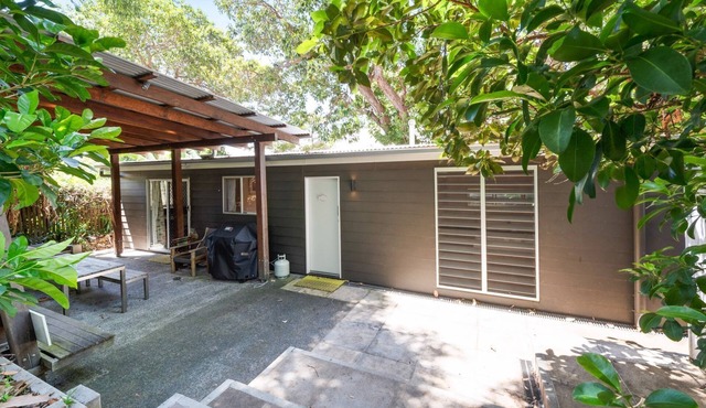 Curlew Shack | old school beach house with a contemporary makeover