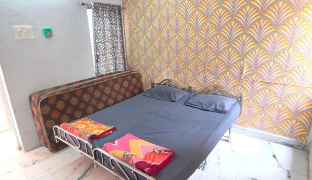 damodar guest house