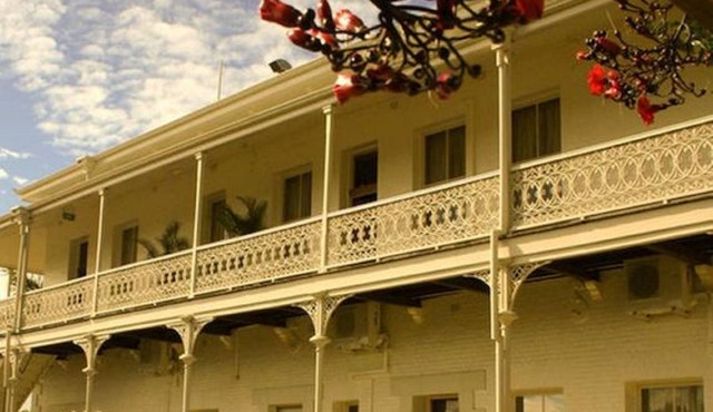 Denison Boutique Hotel