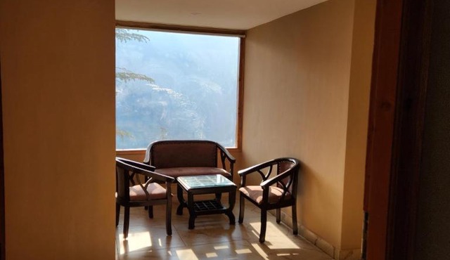 Deodarbliss-Kufri Hill view Retreat