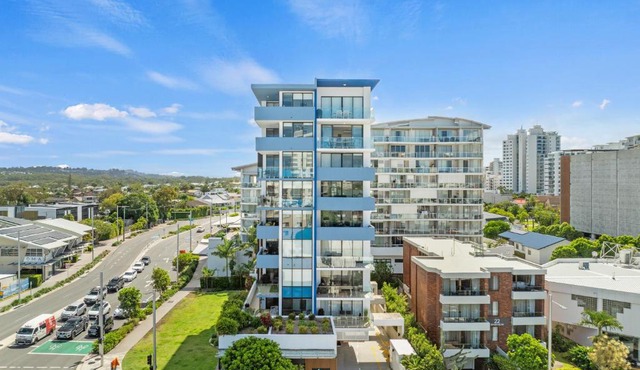 Direct Collective - Sea Breeze Mooloolaba