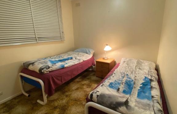 Doncaster Westfield Home Stay