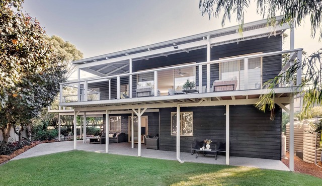 Eagle Bay Summerhaus