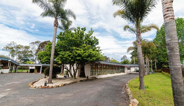 Eden Nimo Motel