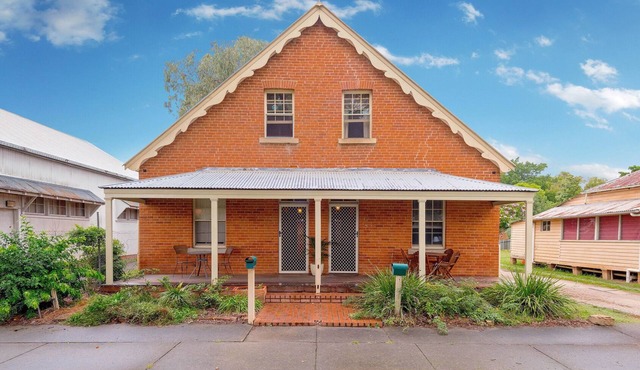 "Eliza" Victorian Red Brick Duplex Built 1845