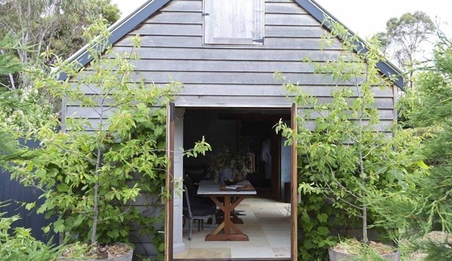 Elm Cottage Barn