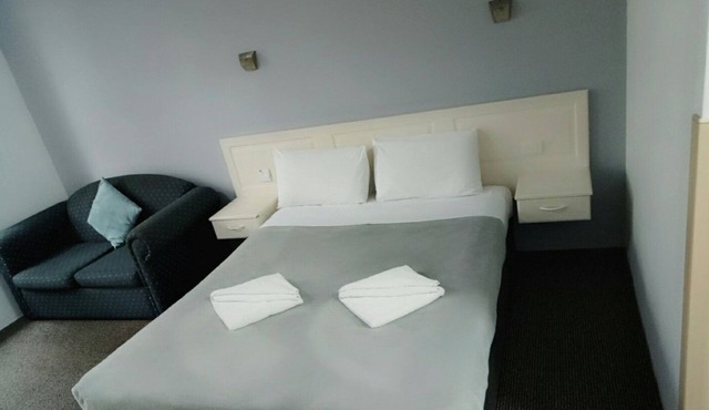 Excelsior Motor Inn