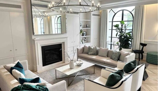 Exquisite Elegance & Luxury Home
