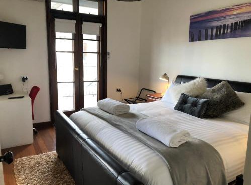 Fairway Manor Accommodation