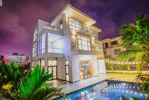 FLC Grand Villa BT33-04 in Sam Son