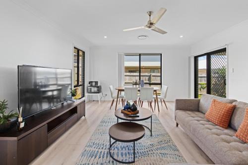 Gold Coast Oasis 4BR Villa in Coomera