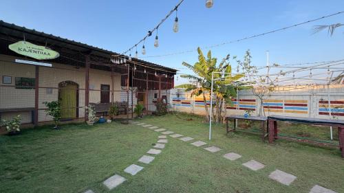 Gravity Groups La Maison Villa Near Arumparthapuram New By Pass Road
