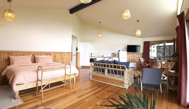 Hakuna Matatah - Rural escape on the coast - 5+ nights