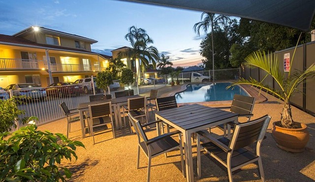 Harbour Sails Motor Inn