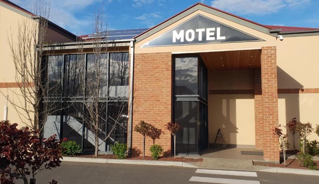 Hogans Motel