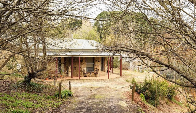 Honeycomb Lodge