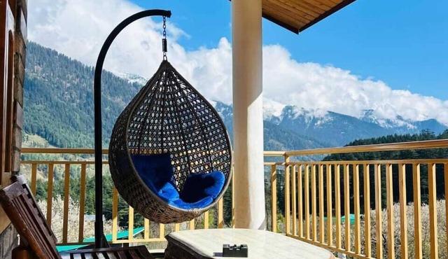 Hostelam The Mountain Story