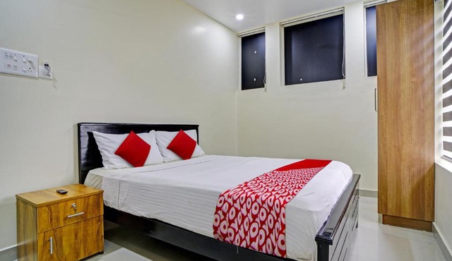 Hotel O Crystal Executive Suites
