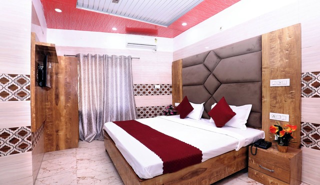 Hotel S2 Residency Near Railway Station Chandigarh