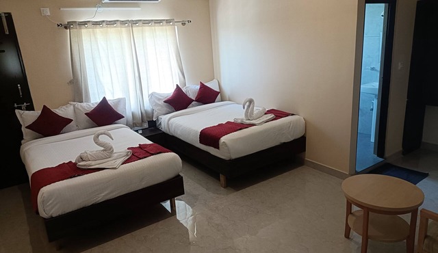 hotel white palace