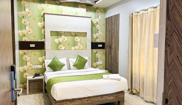 Hotel white pearl 2