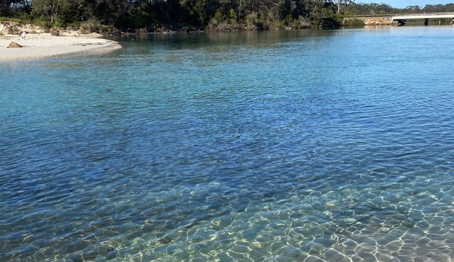 Huskisson Delight ! by Jervis Bay Breaks