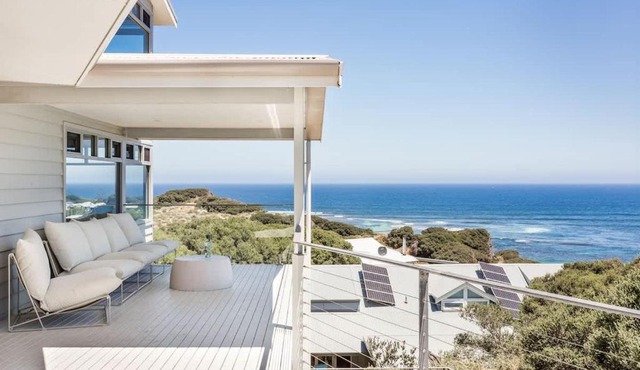 Idlehour - Panoramic Retreat by Yallingup Beach
