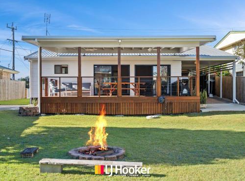 Iluka Calling