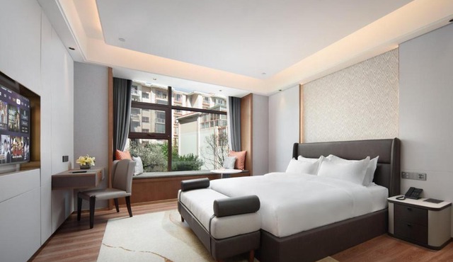 Join Hands Bless Hotel in Kunming