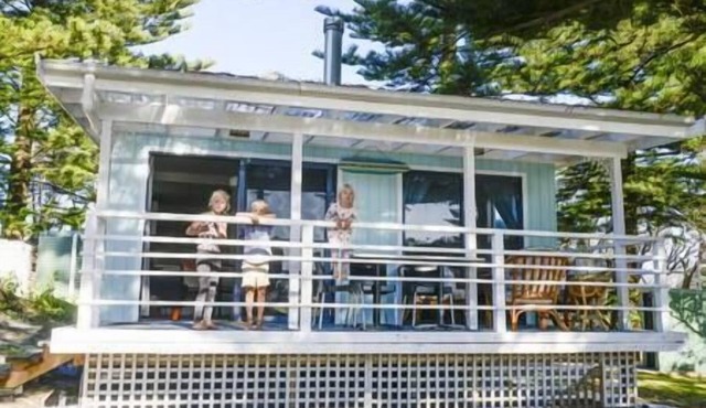 Kioloa Beach Cabin 7