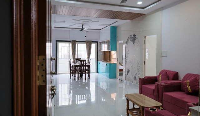 Kukunuru Premier Living , KONDAPUR