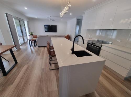 Large Executive Home with Luxurious Master Suite