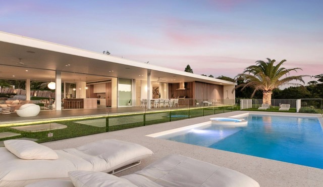 Las Palmas - luxury hinterland estate with pool