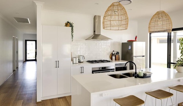 Light, Bright, Spacious Home in Dunsborough