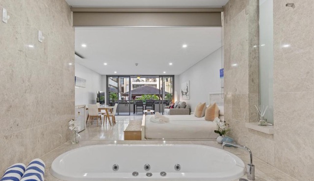 Luxe King Studio Apartment in Santai Resort